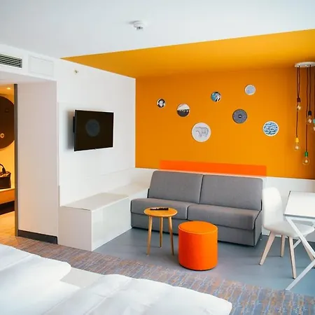 Otel Vienna House Easy By Wyndham Prenzlauer Berg 3*