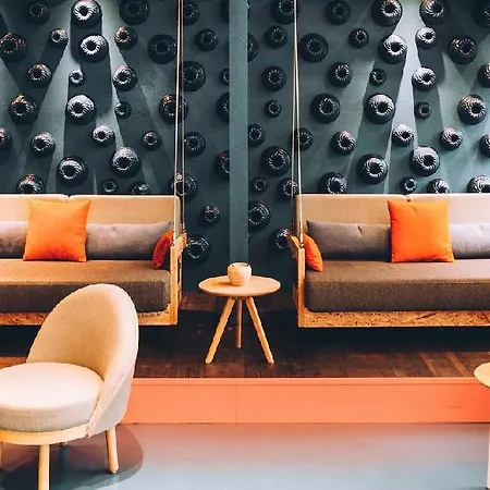 柏林维也纳便捷酒店 酒店