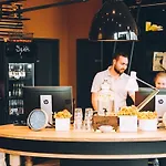 Vienna House Easy By Wyndham Friedrichshain Hotel 3*