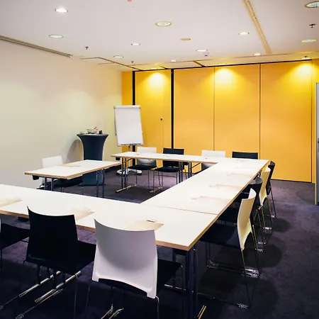 Vienna House Easy By Wyndham Friedrichshain Hotel