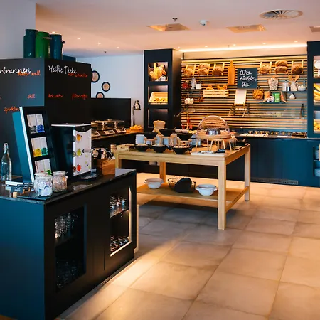 Vienna House Easy By Wyndham Prenzlauer Berg Szálloda 3*