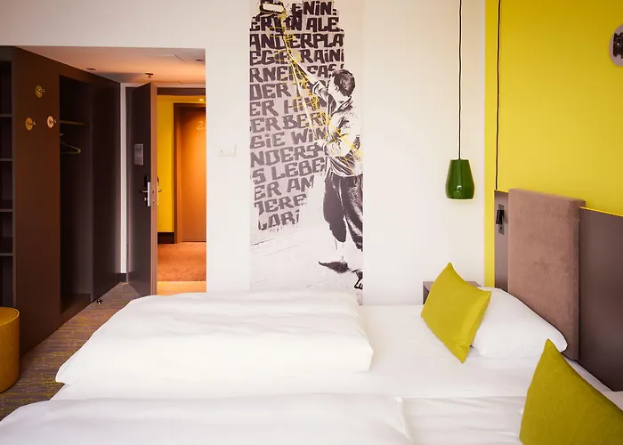 Hotel Vienna House Easy By Wyndham Prenzlauer Berg 3*